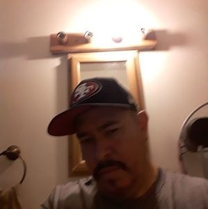 Meet your Posher, Sixto